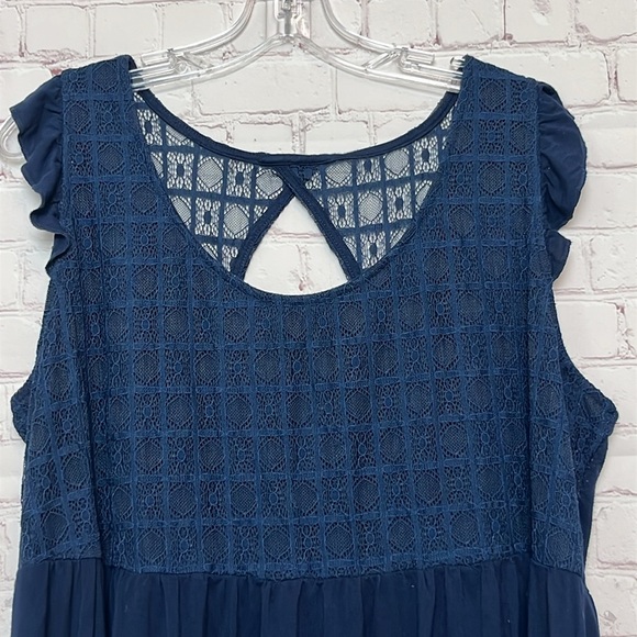 Torrid Super Soft Scoop Neck Lace Yoke Babydoll Tank - Picture 4 of 16